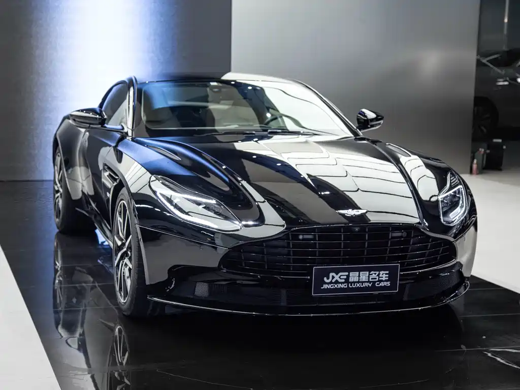 Aston Martin DB11 2019 — фото 3
