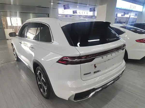 Geely Xingyue L 2022