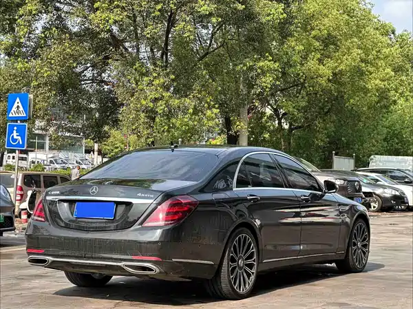 Mercedes-Benz S-Class 2018