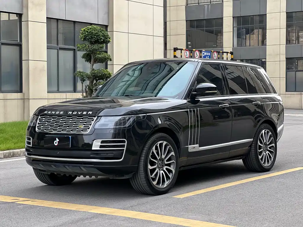 Land Rover Range Rover 2016 — фото 1