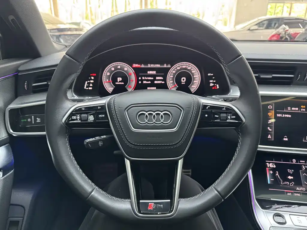 Audi A6L 2023 — фото 22