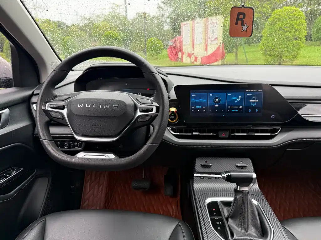 Wuling Victory 2020 — фото 11