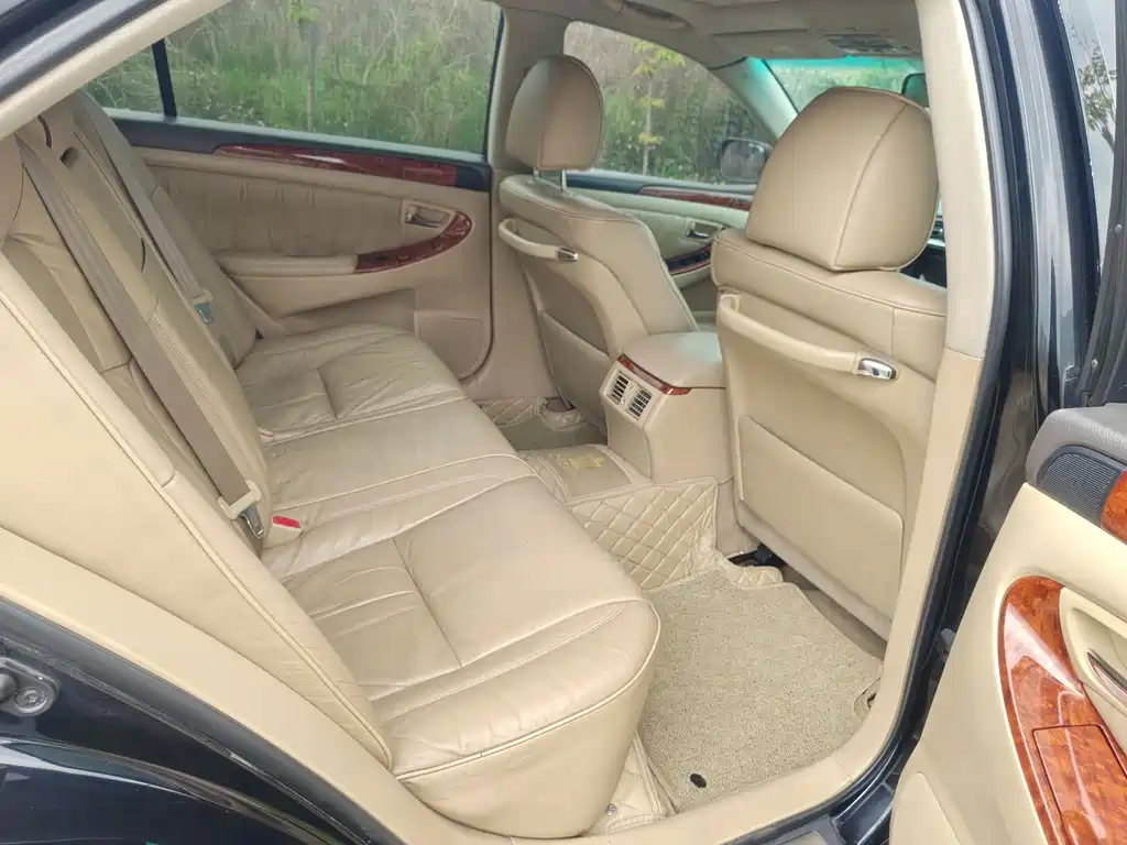 Toyota Crown 2006 — фото 12