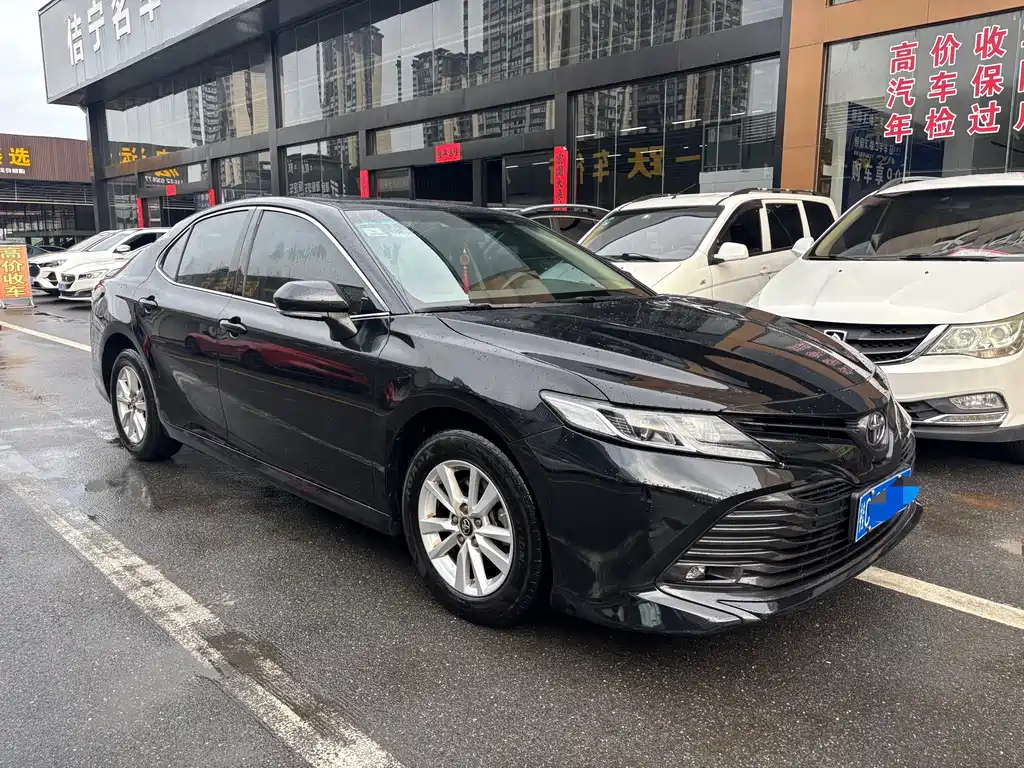 Toyota Camry 2018