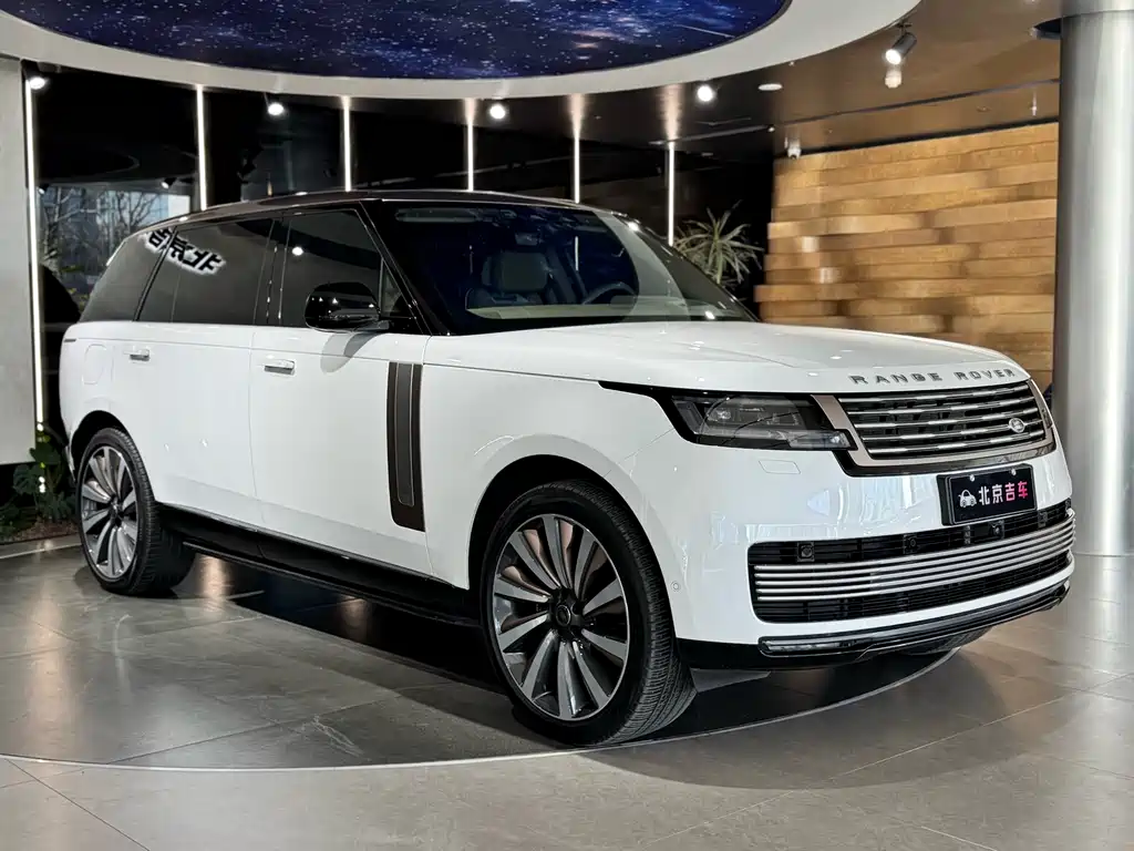 Land Rover Range Rover 2024 — фото 3