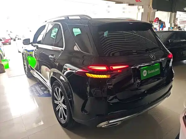 Mercedes-Benz GLE 2025