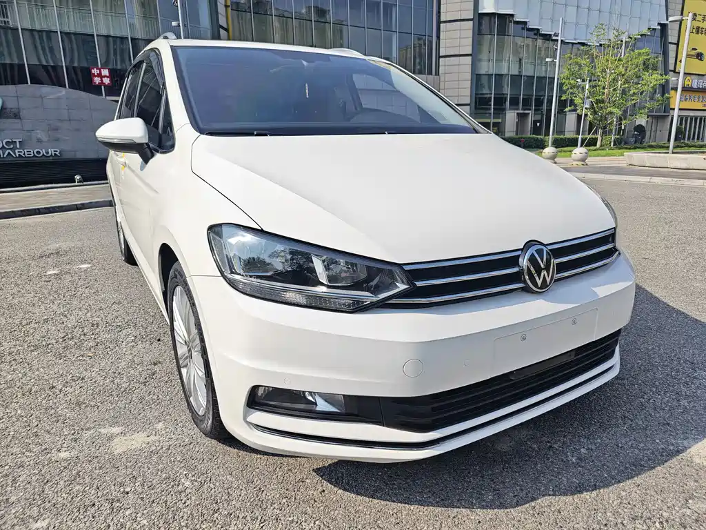 Volkswagen Touran 2022