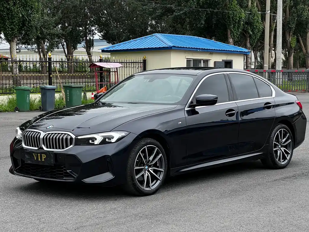 BMW 3 Series 2023