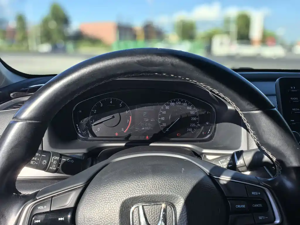 Honda Inspire 2021 — фото 8