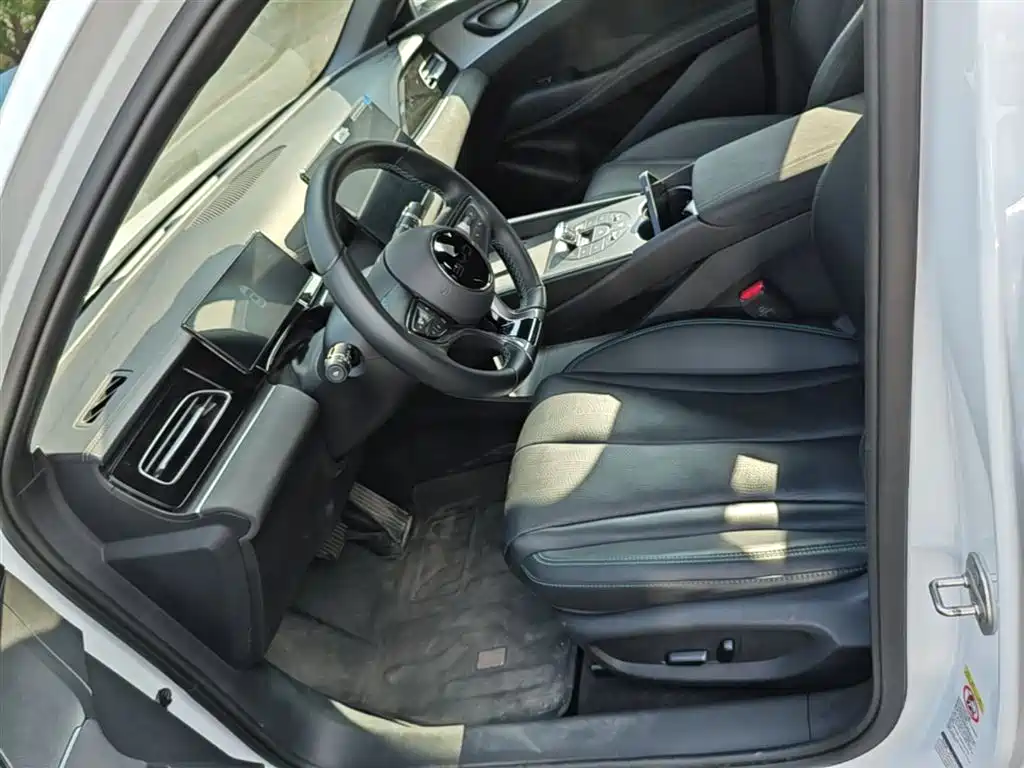 BYD Seal 06 2025 — фото 15