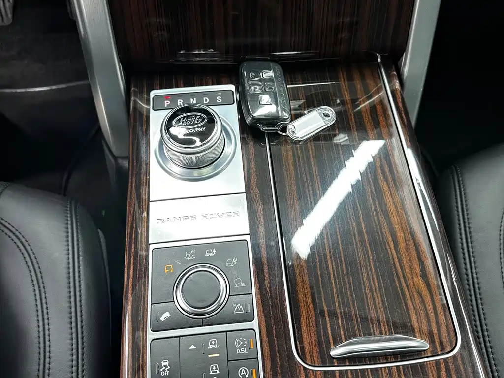 Land Rover Range Rover 2015 — фото 14