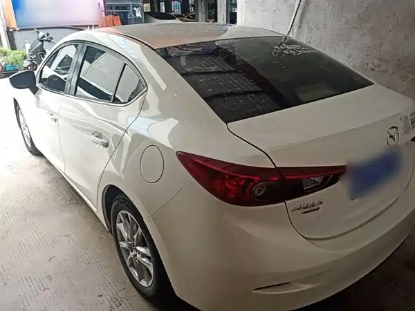 Mazda 3 Axela 2017