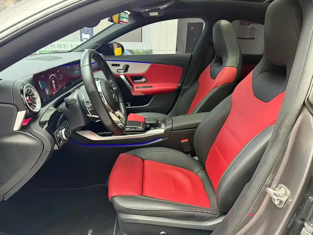 Mercedes-Benz Mercedes CLA AMG 2023 — фото 8