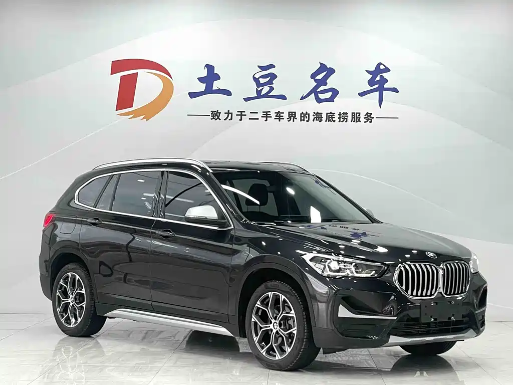 BMW X1 2022 — фото 3
