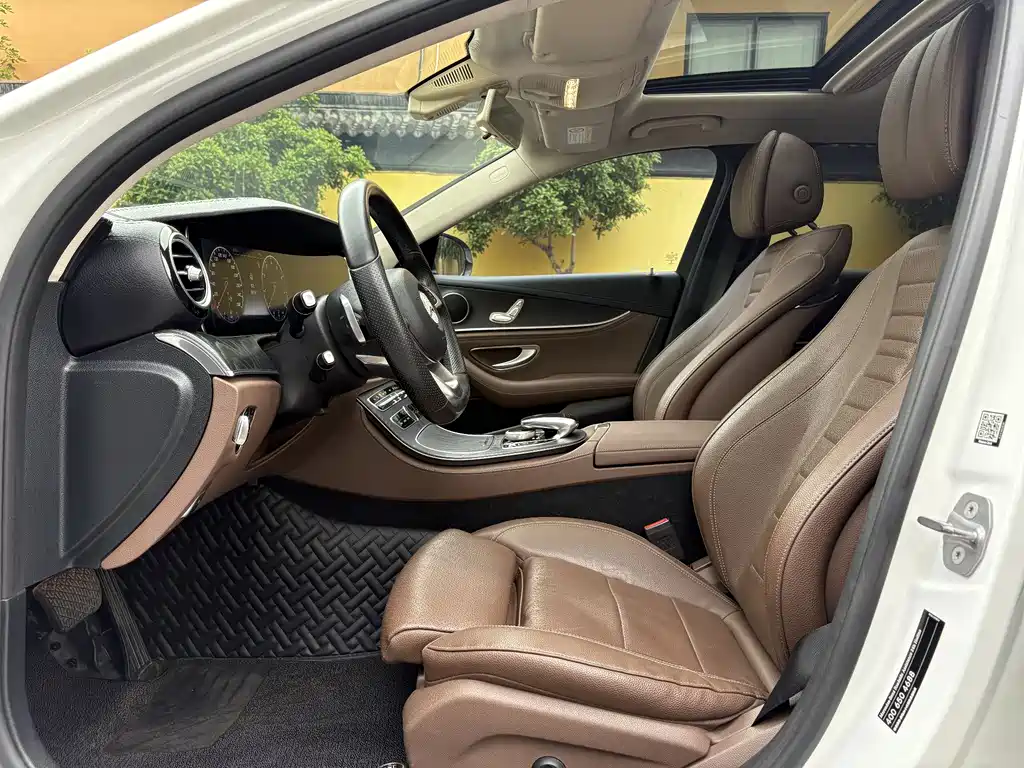 Mercedes-Benz E-Class 2018 — фото 4