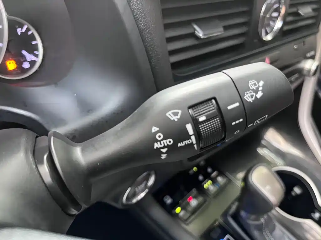 Lexus RX 2017 — фото 16