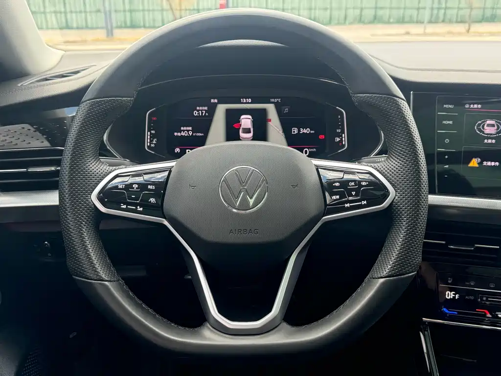 Volkswagen Passat 2023 — фото 12
