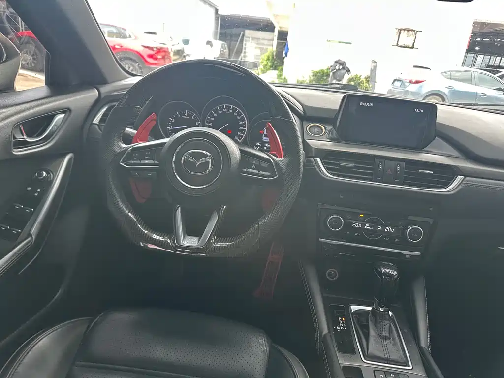 Mazda Atenza 2018 — фото 10