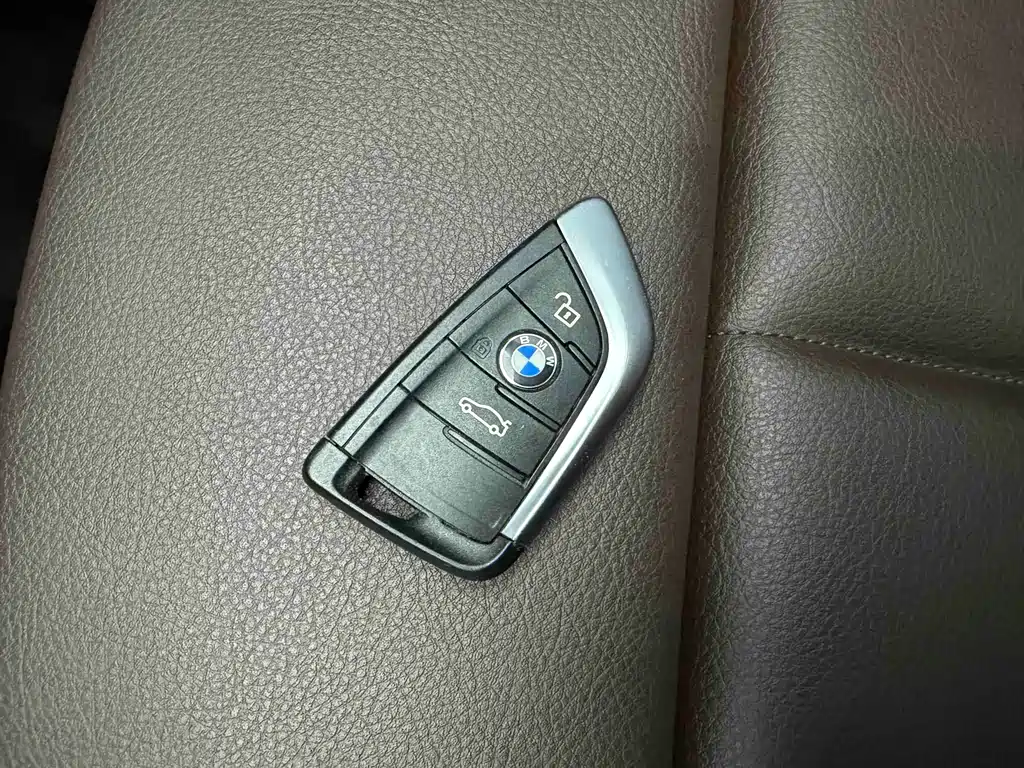 BMW X1 2022 — фото 11
