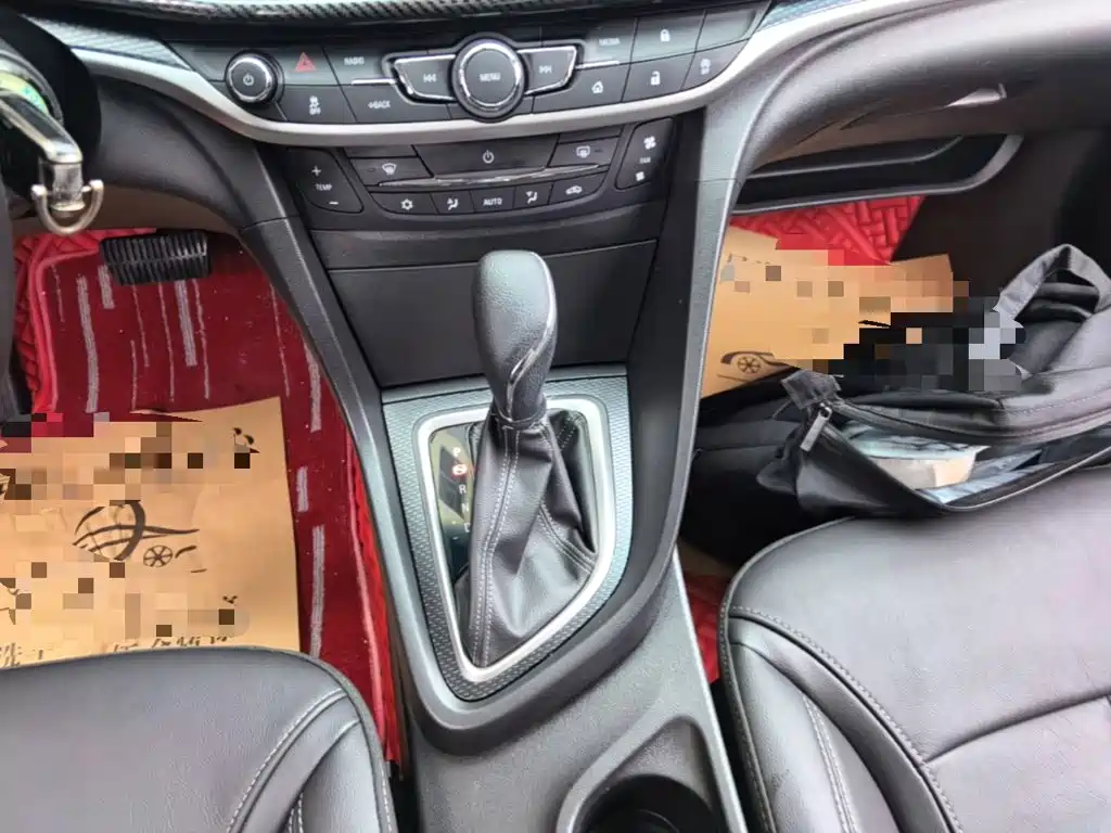 Buick Excelle 2020 — фото 10