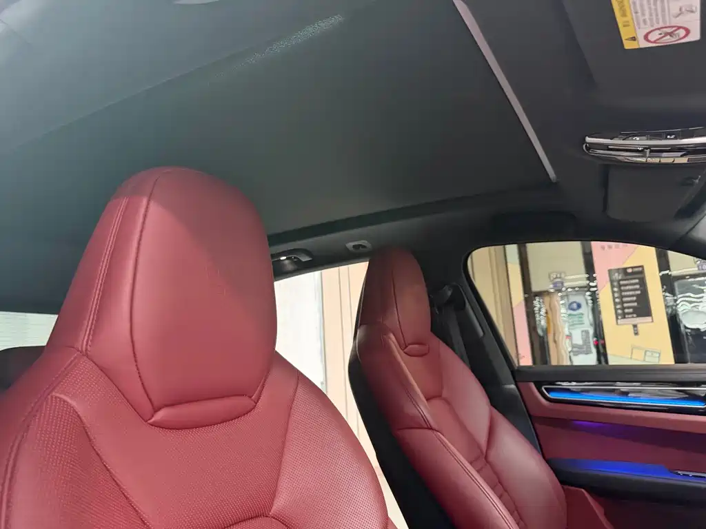 Porsche Cayenne 2019 — фото 15