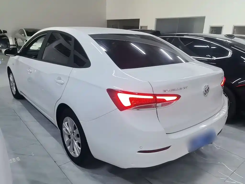 Buick Excelle 2021