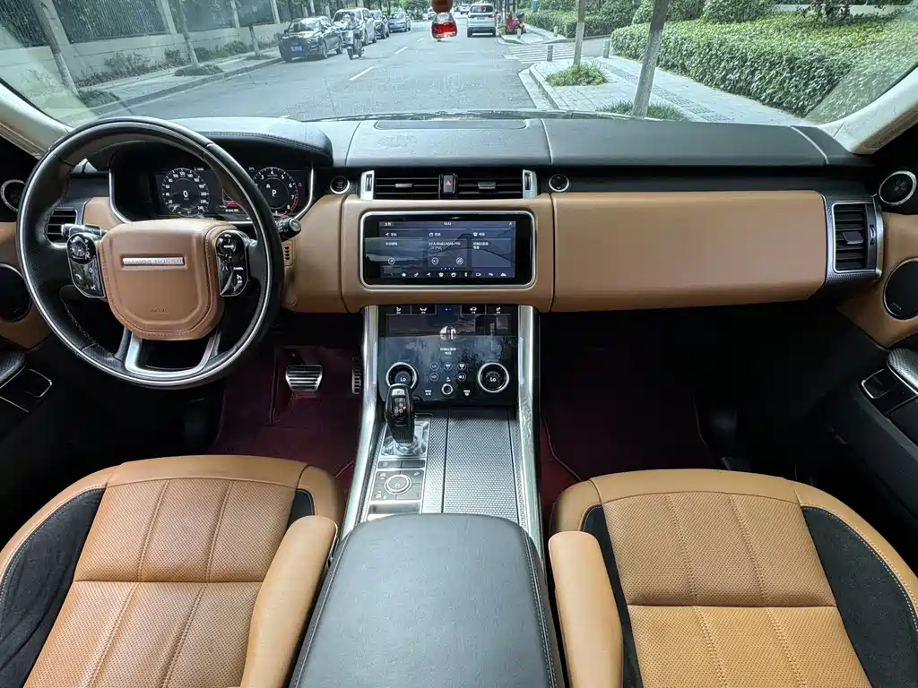 Land Rover Sport 2018 — фото 8