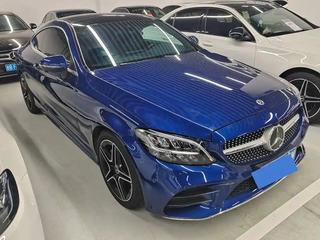 Mercedes-Benz C-Class 2021