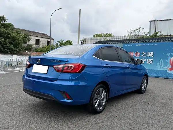 Changan Eado DT 2018