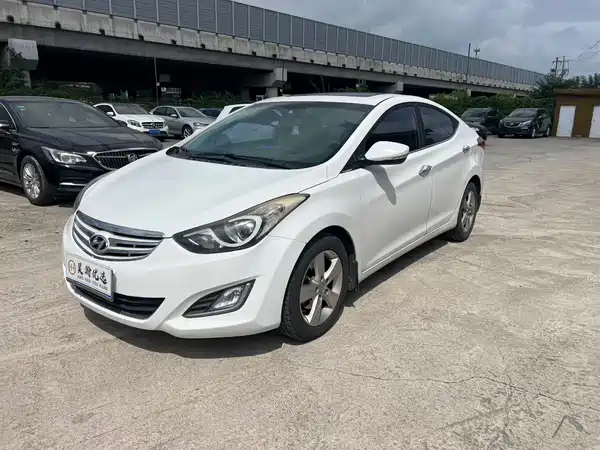 Hyundai Elantra Langdong 2014