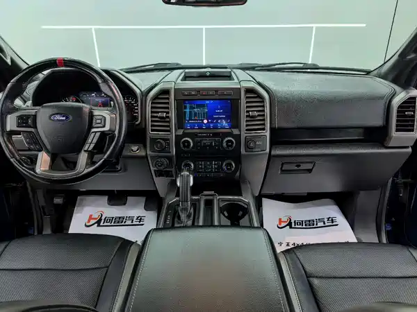 Ford F-150 Raptor 2018