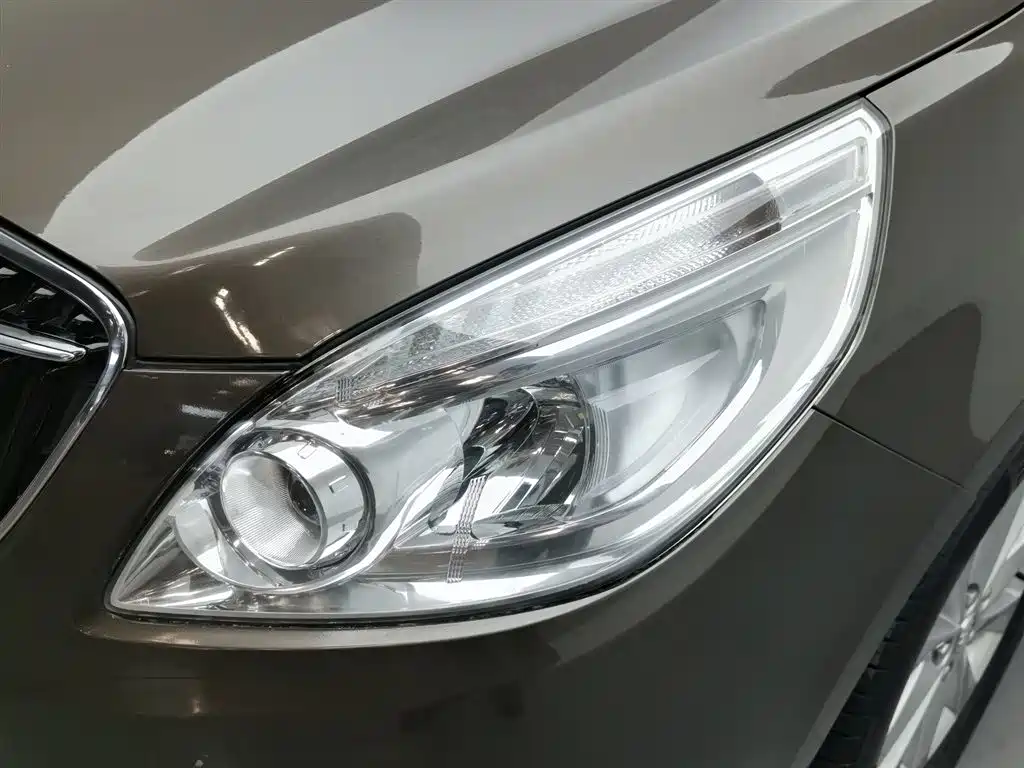 Buick GL8 2017