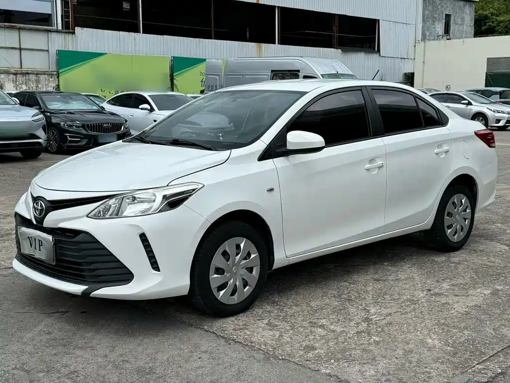 Toyota Vios 2019 — фото 1