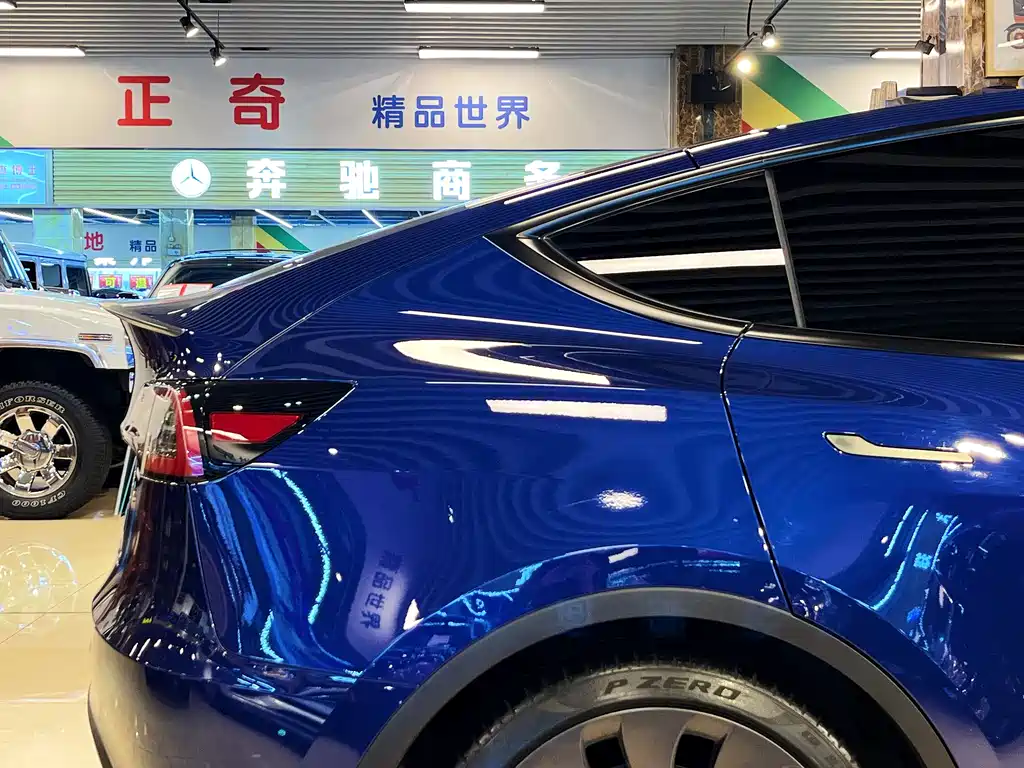 Tesla Model Y 2023 — фото 33