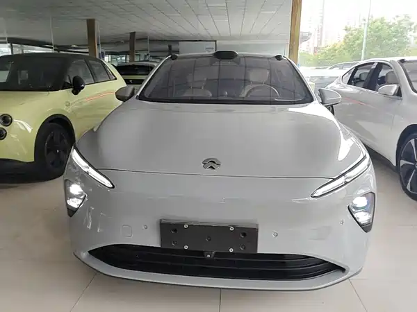 NIO ET7 2022