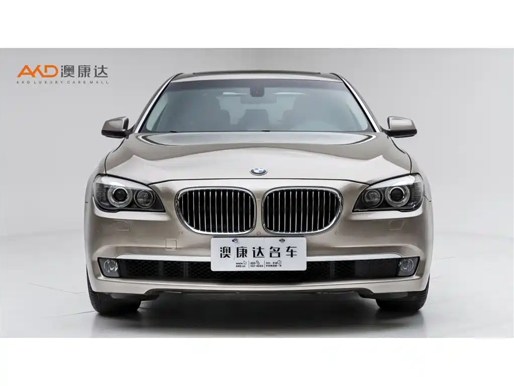 BMW 7 Series 2011 — фото 2