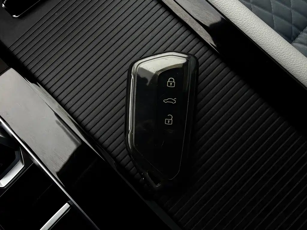 Volkswagen Teramont 2023 — фото 28