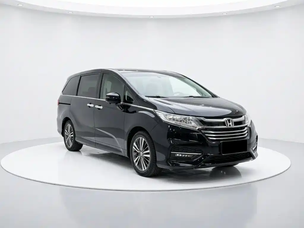 Honda Odyssey 2018 — фото 15