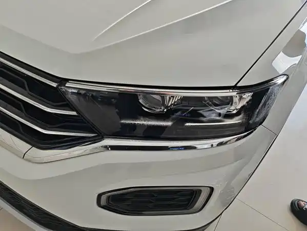 Volkswagen T-Roc 2021