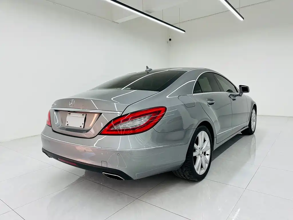 Mercedes-Benz CLS 2013 — фото 6