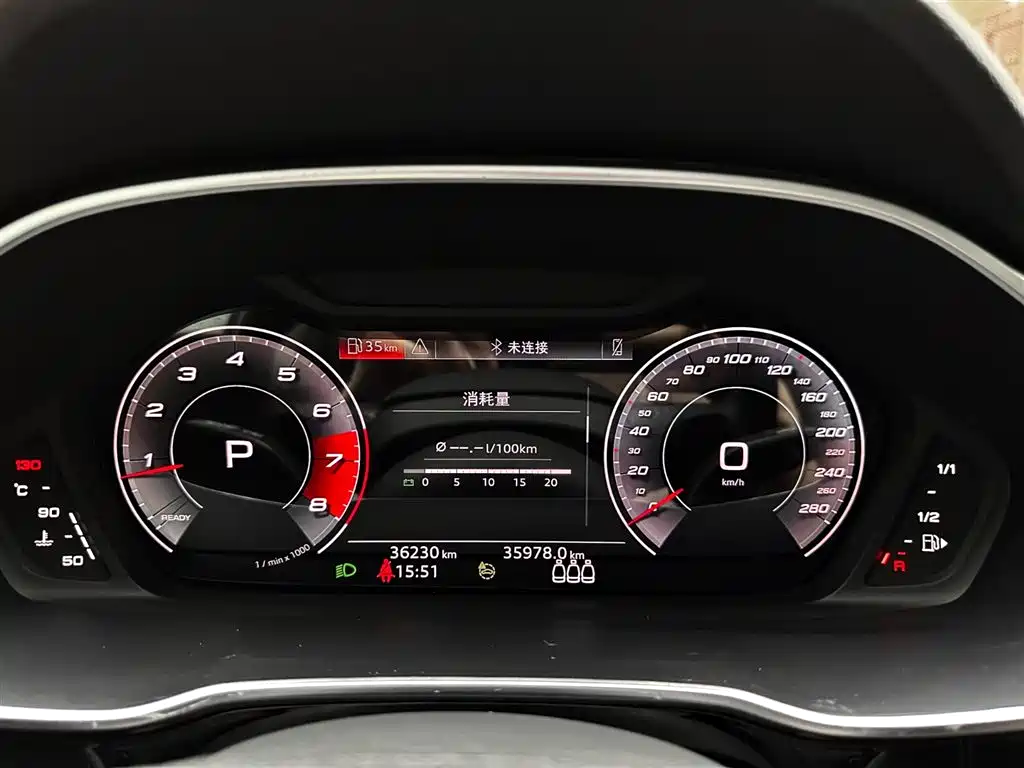 Audi Q3 2022 — фото 12