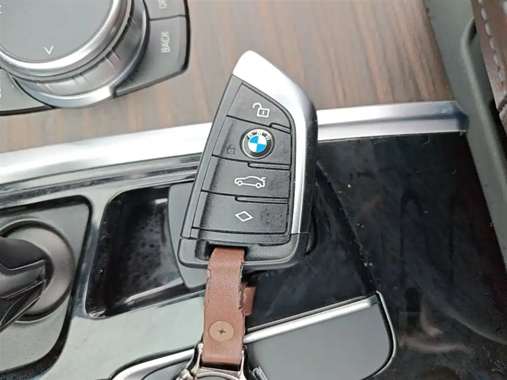 BMW X3 2020 — фото 9