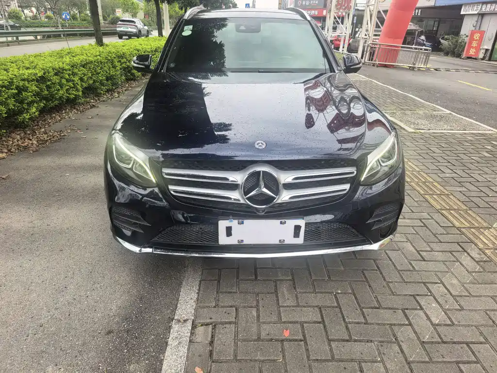 Mercedes-Benz GLC 2018