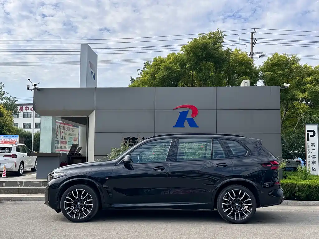 BMW X5 2024