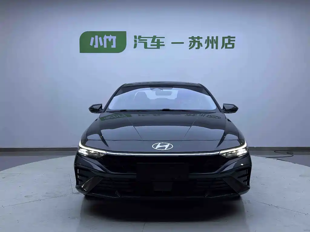Hyundai Elantra 2023 — фото 2