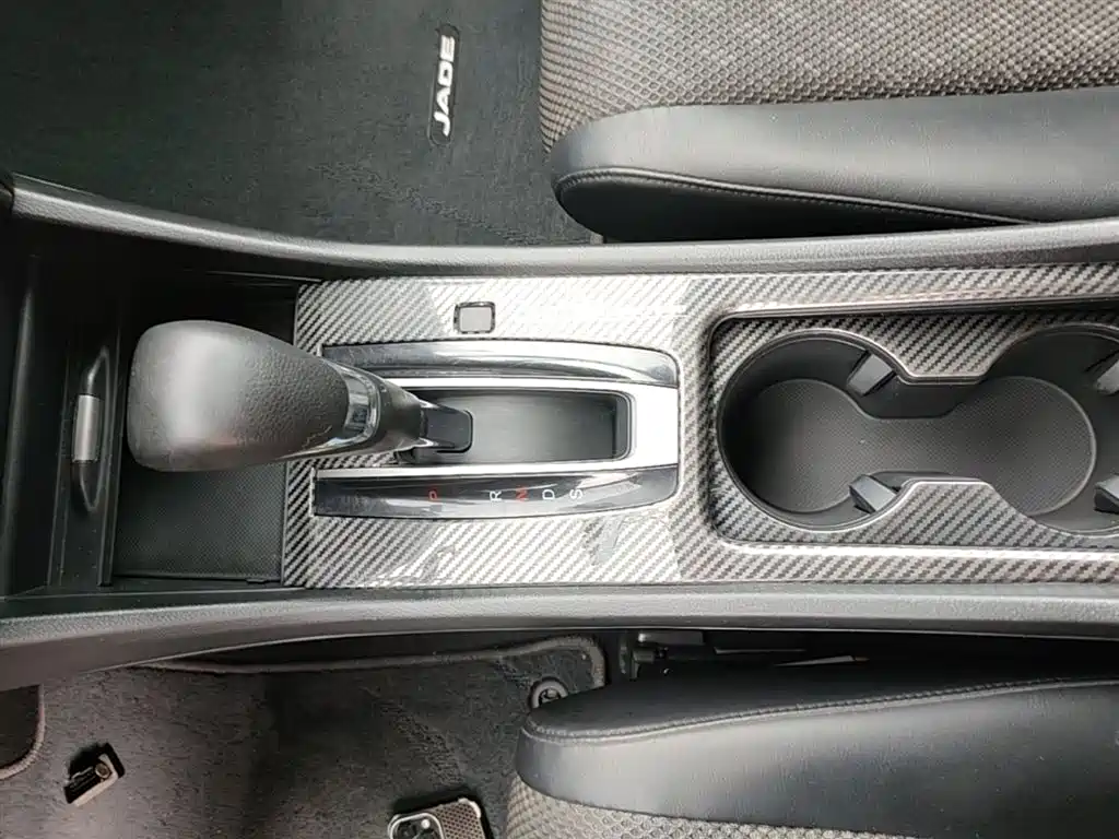 Honda Jade 2018 — фото 14