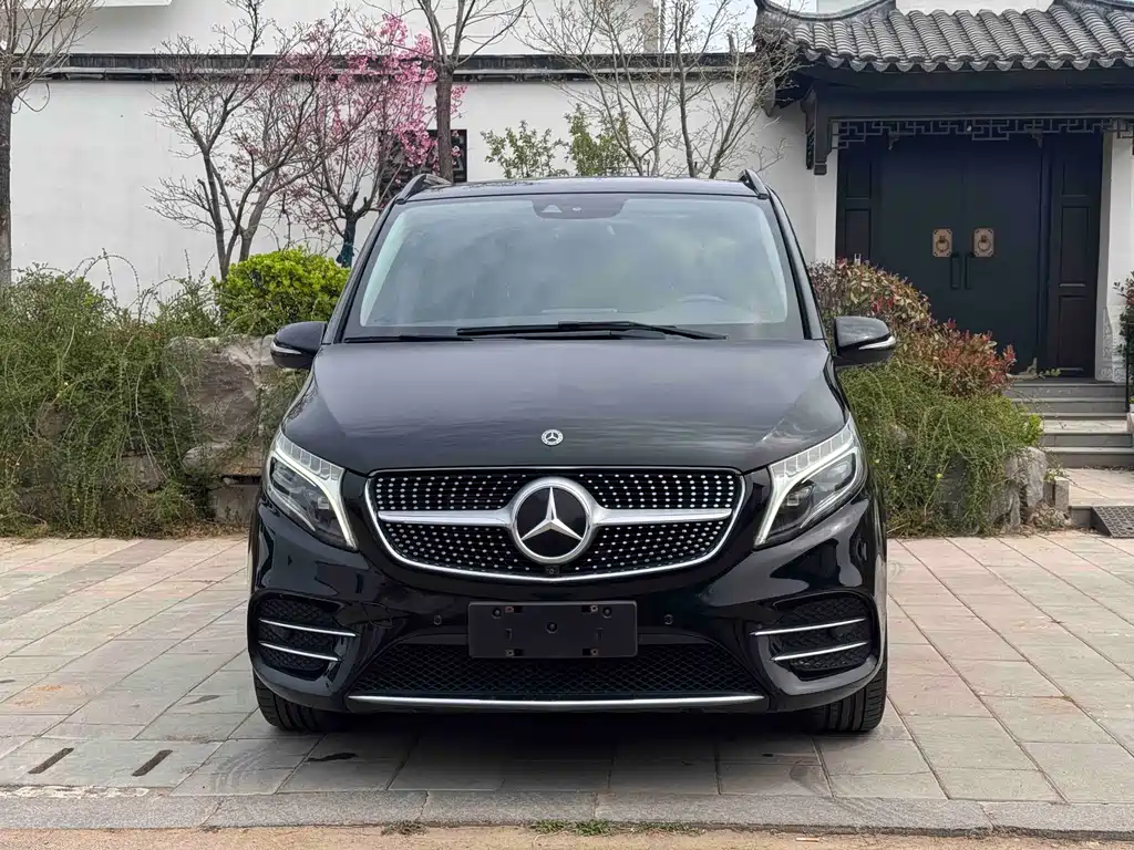 Mercedes-Benz V-Class 2021 — фото 2
