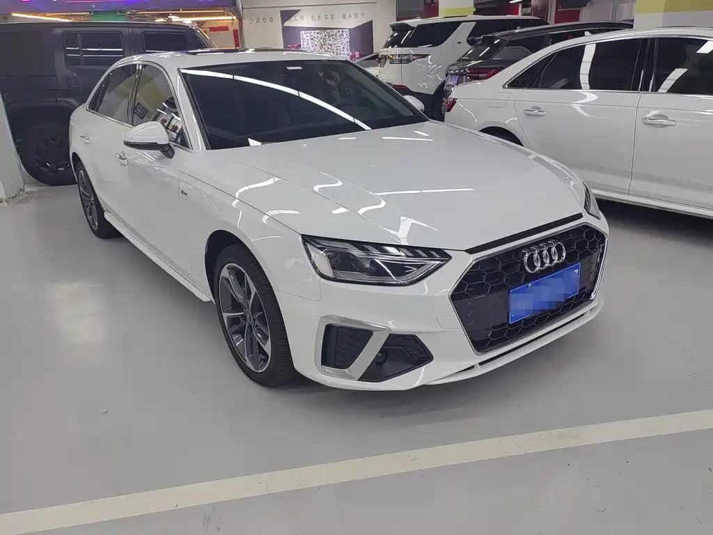 Audi A4L 2024