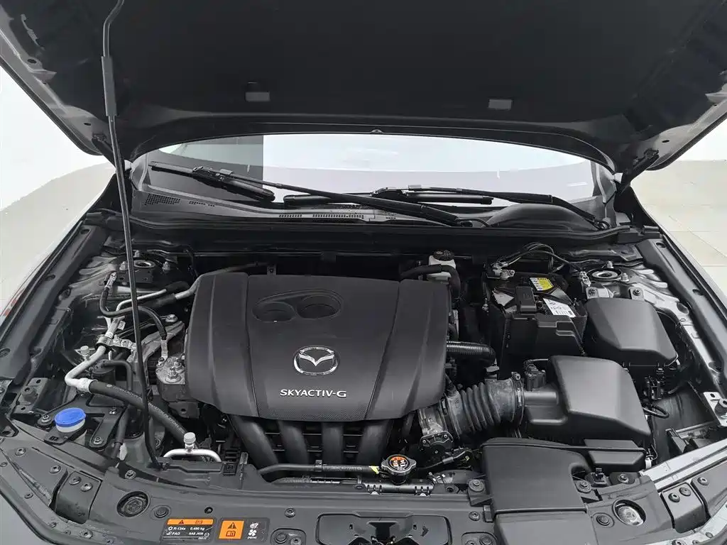 Mazda 3 Axela 2021