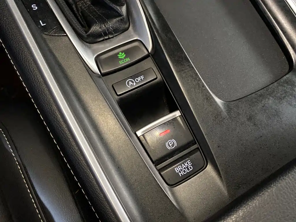 Honda Inspire 2020 — фото 14